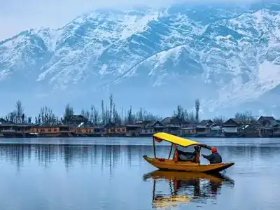kashmir-india-9-days-tour-may