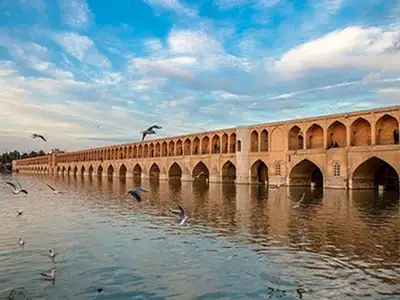 pic-تور 1.5 روزه رفتینگ در رودخانه زاینده‌رود | ملایر - بروجرد - ازنا - الیگودرز